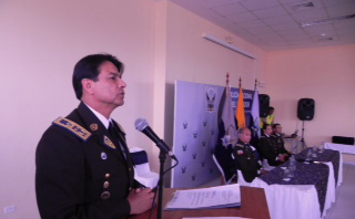 Ascensos Durán. Gral Patricio Pazmiño, en su discurso de orden