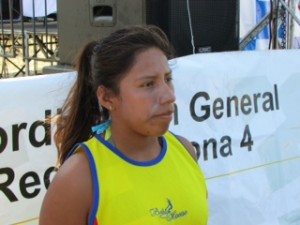 Carmen Mero, surfista ecuatoriana