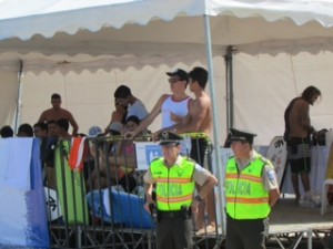 Policía Nacional presente en el Sudamericano de Surf en San Lorenzo (1)