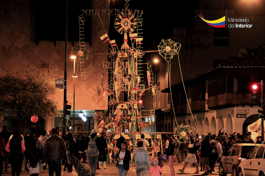 Policia De La Subzona Azuay Participo En El Cierre De La Fiesta